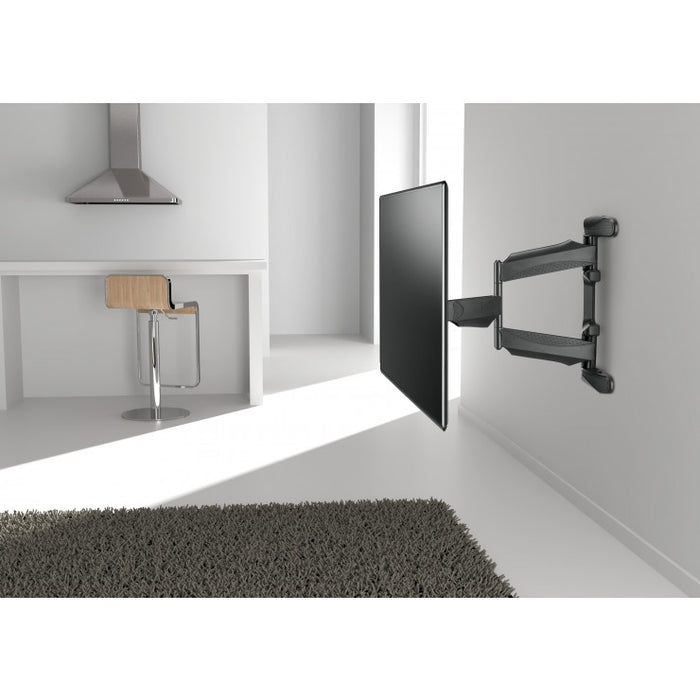 Vogel's BASE 45 M schwenkbare TV-Halterung für Bildschirme bis zu 55