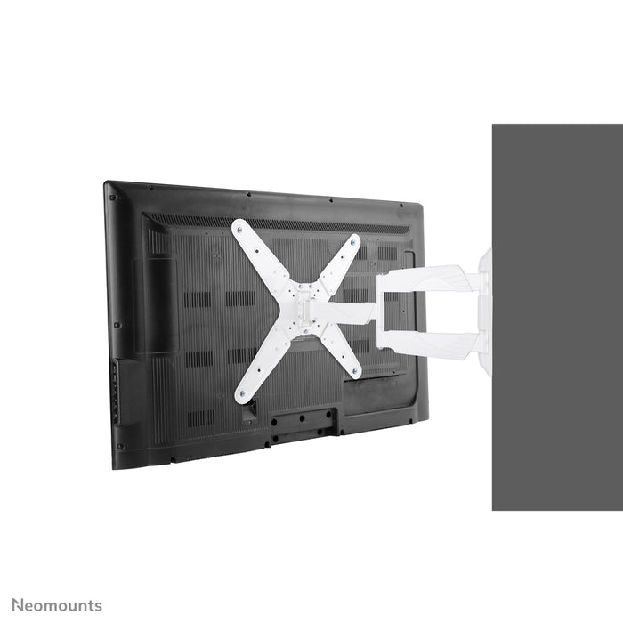 NM-W440WHITE ist eine Wandhalterung mit 3 Drehpunkten für Flachbildschirme bis zu 55 Zoll (140 cm).