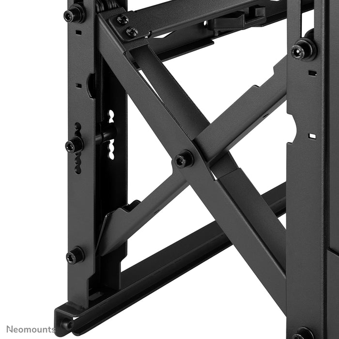 WL95-900BL16 Push-to-Pop-Out-Videowandhalterung für 45-75-Zoll-Bildschirme – Schwarz