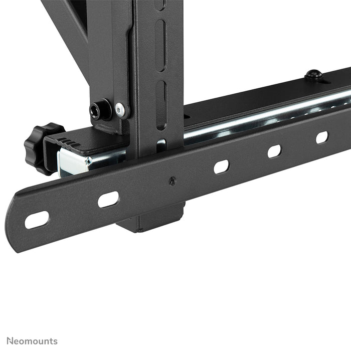 WL95-900BL16 Push-to-Pop-Out-Videowandhalterung für 45-75-Zoll-Bildschirme – Schwarz